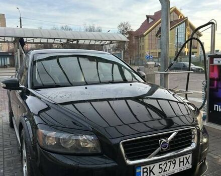 Черный Вольво Ц30, объемом двигателя 1.6 л и пробегом 258 тыс. км за 6500 $, фото 15 на Automoto.ua