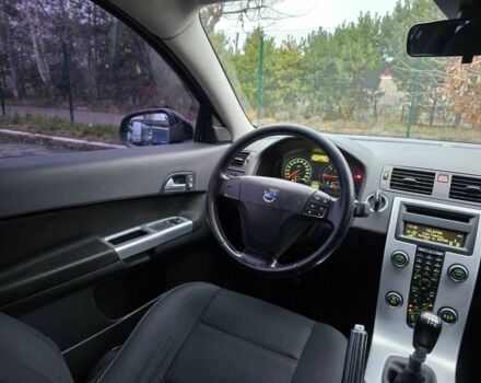 Черный Вольво Ц30, объемом двигателя 1.6 л и пробегом 252 тыс. км за 7499 $, фото 16 на Automoto.ua