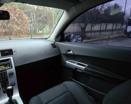 Черный Вольво Ц30, объемом двигателя 1.6 л и пробегом 252 тыс. км за 7499 $, фото 15 на Automoto.ua