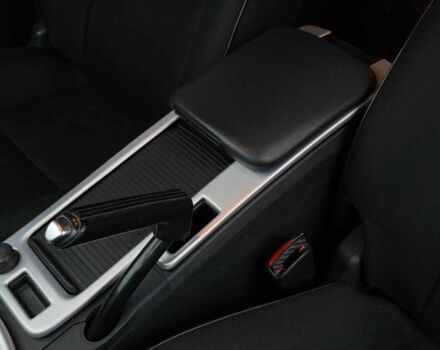 Черный Вольво Ц30, объемом двигателя 1.6 л и пробегом 252 тыс. км за 7499 $, фото 13 на Automoto.ua