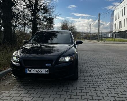 Черный Вольво Ц30, объемом двигателя 1.6 л и пробегом 348 тыс. км за 5600 $, фото 5 на Automoto.ua