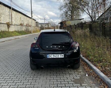 Черный Вольво Ц30, объемом двигателя 1.6 л и пробегом 348 тыс. км за 5600 $, фото 2 на Automoto.ua