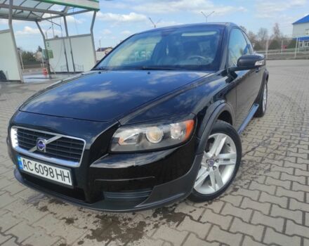 Черный Вольво Ц30, объемом двигателя 1.6 л и пробегом 230 тыс. км за 5900 $, фото 1 на Automoto.ua