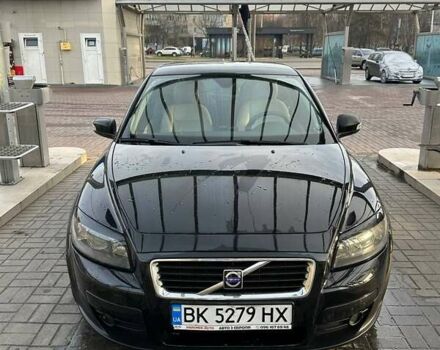 Черный Вольво Ц30, объемом двигателя 1.6 л и пробегом 258 тыс. км за 6500 $, фото 1 на Automoto.ua