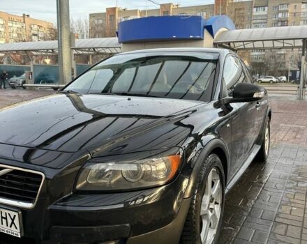 Черный Вольво Ц30, объемом двигателя 1.6 л и пробегом 258 тыс. км за 6500 $, фото 1 на Automoto.ua