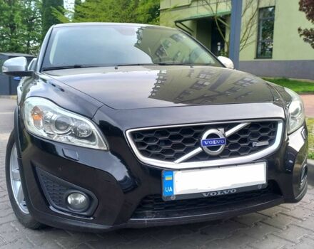 Черный Вольво Ц30, объемом двигателя 1.6 л и пробегом 199 тыс. км за 6700 $, фото 1 на Automoto.ua