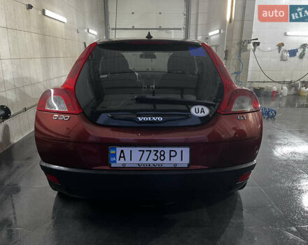 Коричневий Вольво C30, об'ємом двигуна 1.56 л та пробігом 252 тис. км за 6800 $, фото 3 на Automoto.ua