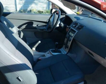 Коричневый Вольво Ц30, объемом двигателя 1.6 л и пробегом 250 тыс. км за 6200 $, фото 14 на Automoto.ua