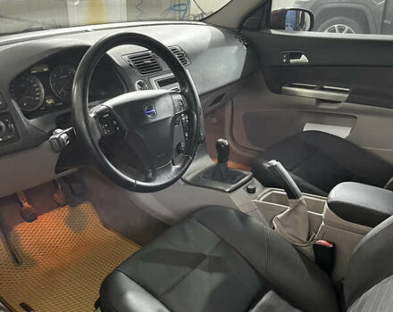 Коричневий Вольво C30, об'ємом двигуна 1.56 л та пробігом 252 тис. км за 6800 $, фото 6 на Automoto.ua