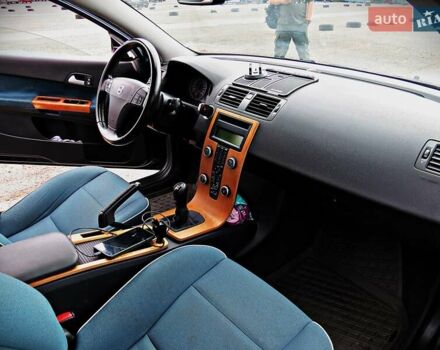 Вольво Ц30, объемом двигателя 1.6 л и пробегом 191 тыс. км за 7400 $, фото 15 на Automoto.ua