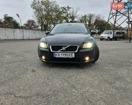 Вольво Ц30, объемом двигателя 2 л и пробегом 375 тыс. км за 4500 $, фото 1 на Automoto.ua