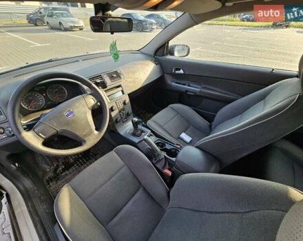 Сірий Вольво C30, об'ємом двигуна 1.6 л та пробігом 209 тис. км за 6200 $, фото 7 на Automoto.ua