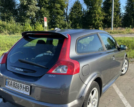 Серый Вольво Ц30, объемом двигателя 2 л и пробегом 245 тыс. км за 7500 $, фото 11 на Automoto.ua