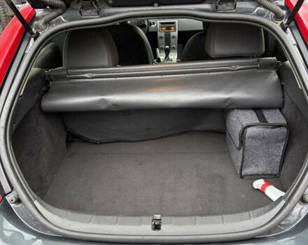 Сірий Вольво C30, об'ємом двигуна 1.6 л та пробігом 258 тис. км за 6000 $, фото 12 на Automoto.ua