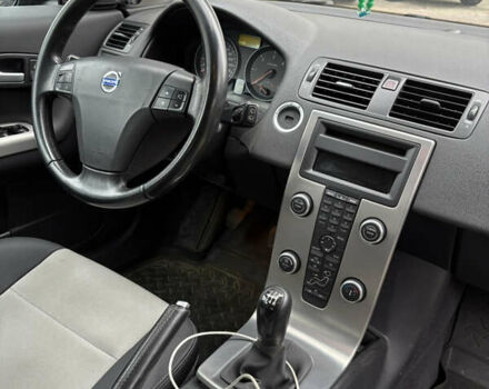 Сірий Вольво C30, об'ємом двигуна 1.6 л та пробігом 258 тис. км за 6000 $, фото 7 на Automoto.ua