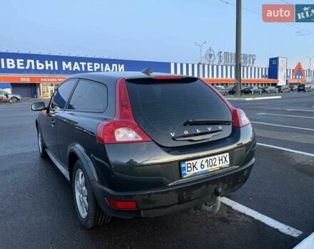 Серый Вольво Ц30, объемом двигателя 1.6 л и пробегом 293 тыс. км за 5900 $, фото 3 на Automoto.ua