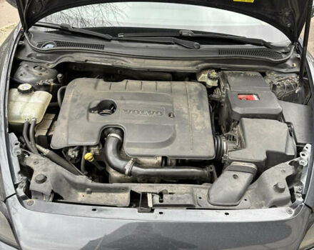 Сірий Вольво C30, об'ємом двигуна 1.6 л та пробігом 258 тис. км за 6000 $, фото 10 на Automoto.ua