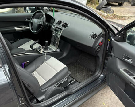 Сірий Вольво C30, об'ємом двигуна 1.6 л та пробігом 258 тис. км за 6000 $, фото 6 на Automoto.ua