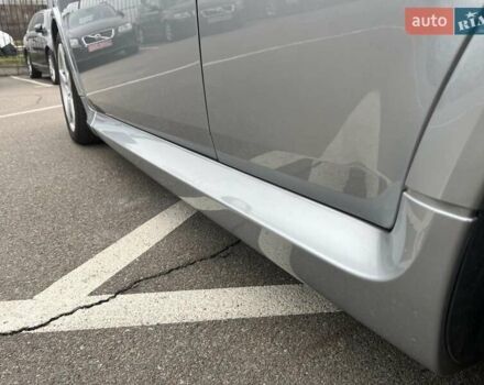 Серый Вольво Ц30, объемом двигателя 1.6 л и пробегом 249 тыс. км за 10000 $, фото 24 на Automoto.ua