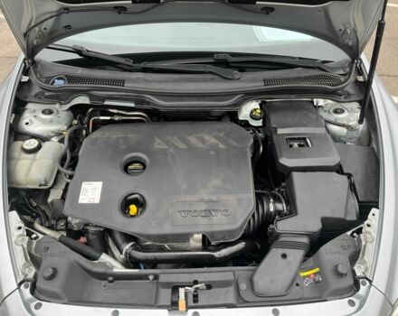 Серый Вольво Ц30, объемом двигателя 1.6 л и пробегом 249 тыс. км за 10000 $, фото 21 на Automoto.ua