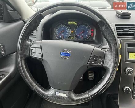 Серый Вольво Ц30, объемом двигателя 1.6 л и пробегом 249 тыс. км за 10000 $, фото 18 на Automoto.ua