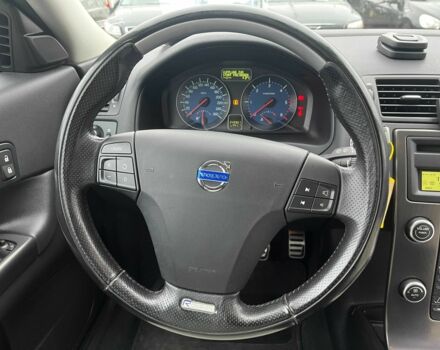 Серый Вольво Ц30, объемом двигателя 1.6 л и пробегом 249 тыс. км за 10000 $, фото 18 на Automoto.ua