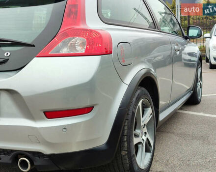 Сірий Вольво C30, об'ємом двигуна 2 л та пробігом 203 тис. км за 12100 $, фото 15 на Automoto.ua