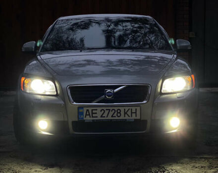Сірий Вольво C30, об'ємом двигуна 2.4 л та пробігом 157 тис. км за 7000 $, фото 1 на Automoto.ua