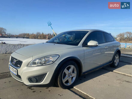 Вольво Ц30 2009 в Староконстантинов на Automoto.ua Серый Вольво Ц30, объемом двигателя 1.56 л и пробегом 250 тыс. км за 7400 $, фото 1 на Automoto.ua