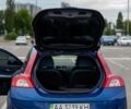 Синий Вольво Ц30, объемом двигателя 1.8 л и пробегом 245 тыс. км за 5300 $, фото 9 на Automoto.ua