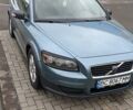 Синий Вольво Ц30, объемом двигателя 1.6 л и пробегом 265 тыс. км за 5400 $, фото 1 на Automoto.ua