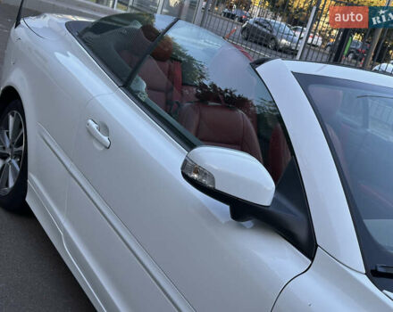 Білий Вольво C70, об'ємом двигуна 2.52 л та пробігом 245 тис. км за 11500 $, фото 18 на Automoto.ua