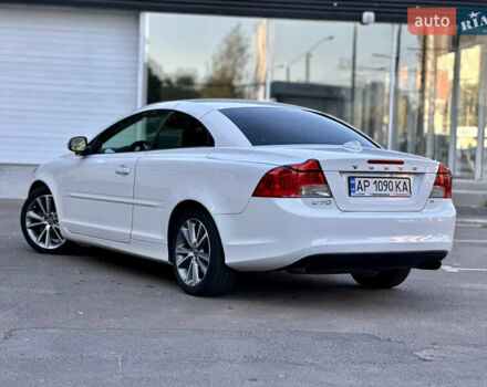 Білий Вольво C70, об'ємом двигуна 2.52 л та пробігом 245 тис. км за 11500 $, фото 2 на Automoto.ua