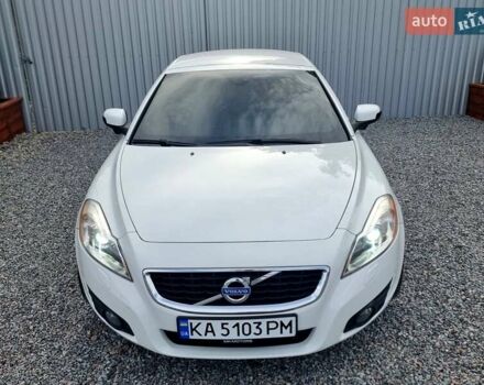 Білий Вольво C70, об'ємом двигуна 2.52 л та пробігом 165 тис. км за 12500 $, фото 5 на Automoto.ua