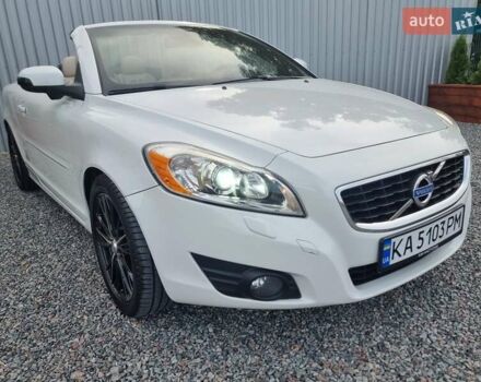 Білий Вольво C70, об'ємом двигуна 2.52 л та пробігом 165 тис. км за 12500 $, фото 51 на Automoto.ua