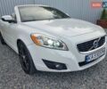 Белый Вольво Ц70, объемом двигателя 2.52 л и пробегом 165 тыс. км за 12500 $, фото 51 на Automoto.ua