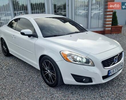 Білий Вольво C70, об'ємом двигуна 2.52 л та пробігом 165 тис. км за 12500 $, фото 9 на Automoto.ua