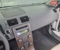 Белый Вольво Ц70, объемом двигателя 2.52 л и пробегом 165 тыс. км за 12500 $, фото 42 на Automoto.ua