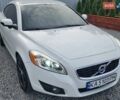 Белый Вольво Ц70, объемом двигателя 2.52 л и пробегом 165 тыс. км за 12500 $, фото 1 на Automoto.ua