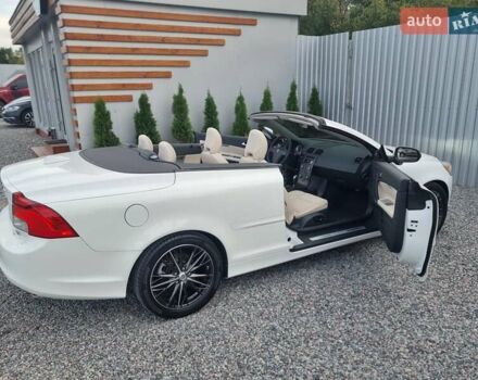 Білий Вольво C70, об'ємом двигуна 2.52 л та пробігом 165 тис. км за 12500 $, фото 22 на Automoto.ua
