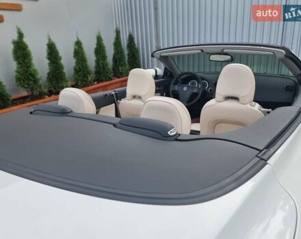 Білий Вольво C70, об'ємом двигуна 2.52 л та пробігом 165 тис. км за 12500 $, фото 21 на Automoto.ua