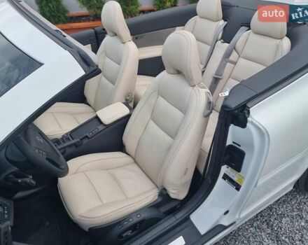 Білий Вольво C70, об'ємом двигуна 2.52 л та пробігом 165 тис. км за 12500 $, фото 50 на Automoto.ua