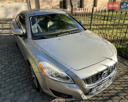 Сірий Вольво C70, об'ємом двигуна 2.5 л та пробігом 130 тис. км за 11000 $, фото 5 на Automoto.ua