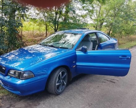 Синий Вольво Ц70, объемом двигателя 2 л и пробегом 200 тыс. км за 3640 $, фото 1 на Automoto.ua