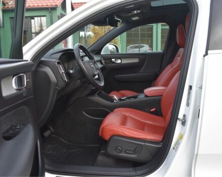 Белый Вольво Другая, объемом двигателя 2 л и пробегом 97 тыс. км за 27300 $, фото 2 на Automoto.ua