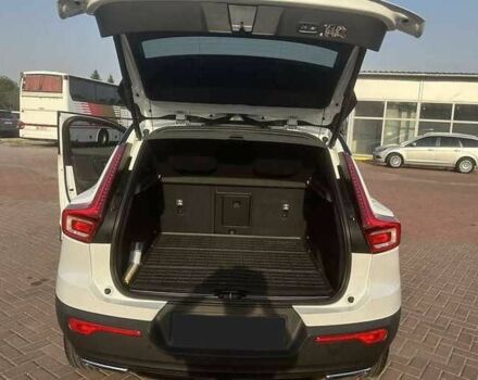 Белый Вольво Другая, объемом двигателя 2 л и пробегом 124 тыс. км за 23000 $, фото 14 на Automoto.ua