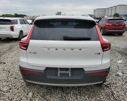 Белый Вольво Другая, объемом двигателя 0 л и пробегом 102 тыс. км за 6800 $, фото 5 на Automoto.ua