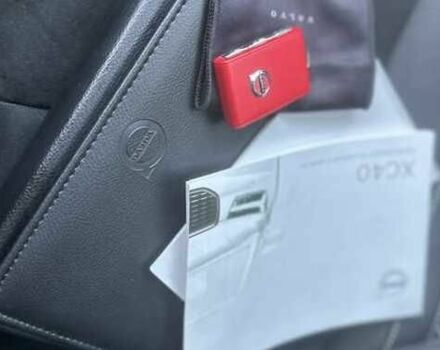 Белый Вольво Другая, объемом двигателя 2 л и пробегом 124 тыс. км за 23000 $, фото 11 на Automoto.ua