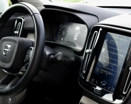 Белый Вольво Другая, объемом двигателя 0 л и пробегом 65 тыс. км за 15500 $, фото 11 на Automoto.ua