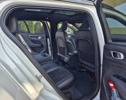 Белый Вольво Другая, объемом двигателя 0 л и пробегом 45 тыс. км за 22000 $, фото 7 на Automoto.ua